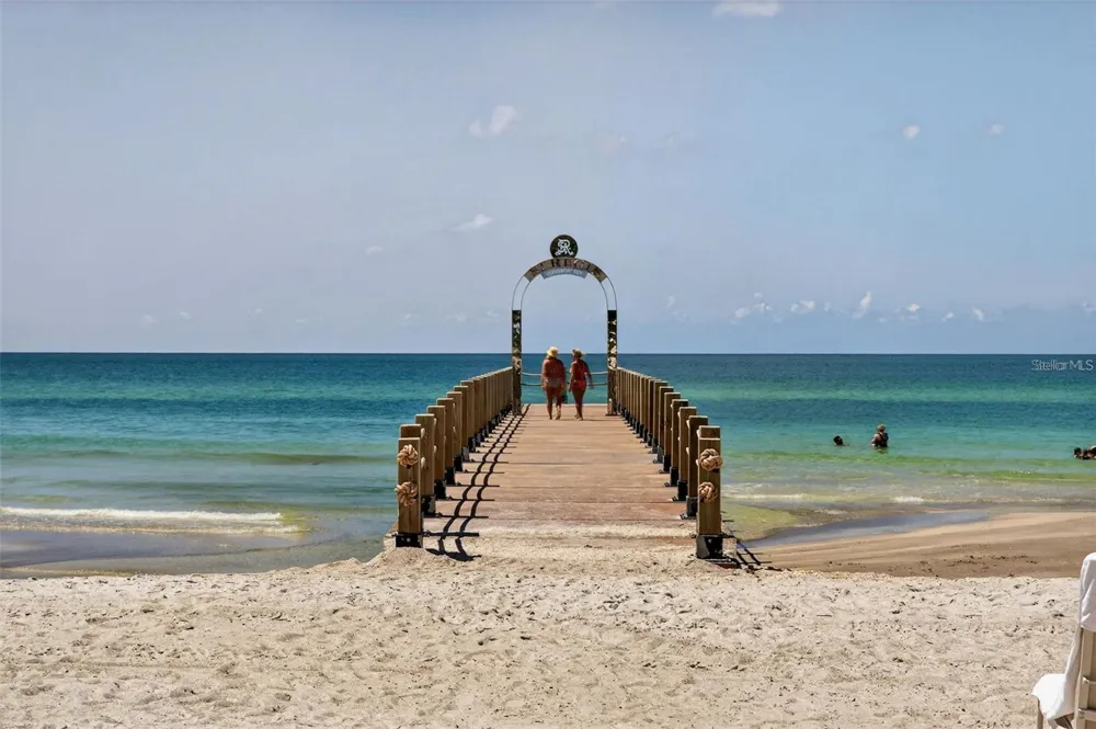 1591 GULF OF MEXICO DRIVE #410 Longboat Key, FL 34228