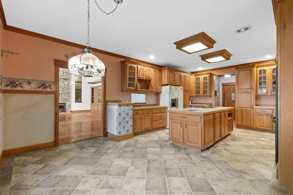 576 Apache Trail Chatsworth, GA 30705