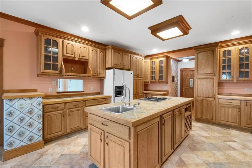 576 Apache Trail Chatsworth, GA 30705
