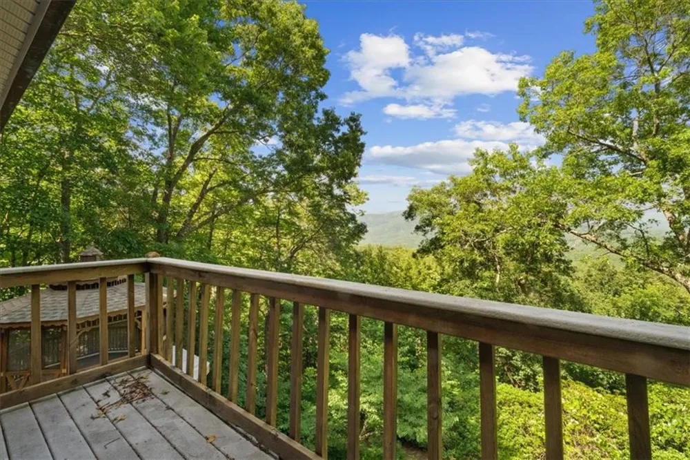 576 Apache Trail Chatsworth, GA 30705