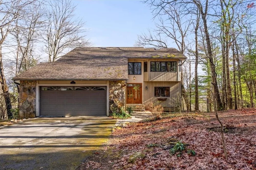 576 Apache Trail Chatsworth, GA 30705