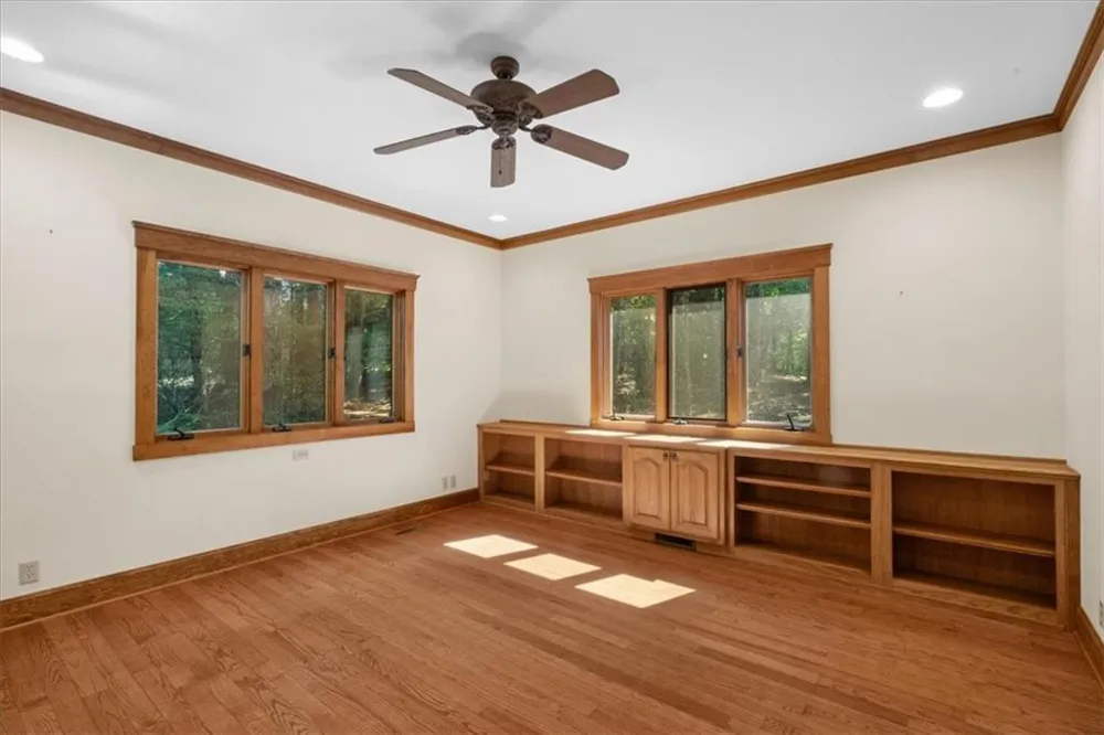 576 Apache Trail Chatsworth, GA 30705