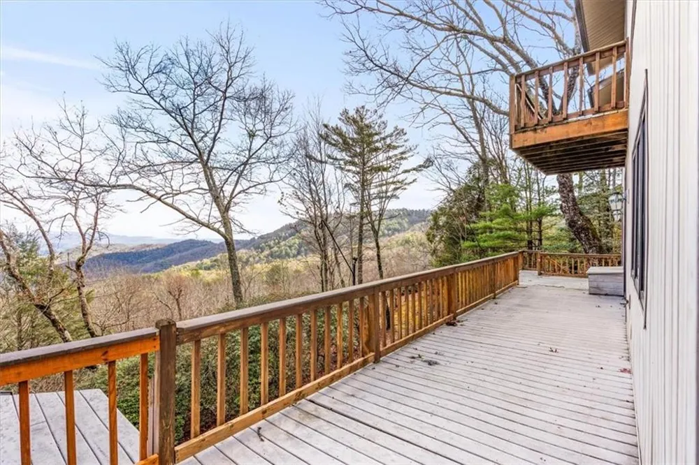 576 Apache Trail Chatsworth, GA 30705