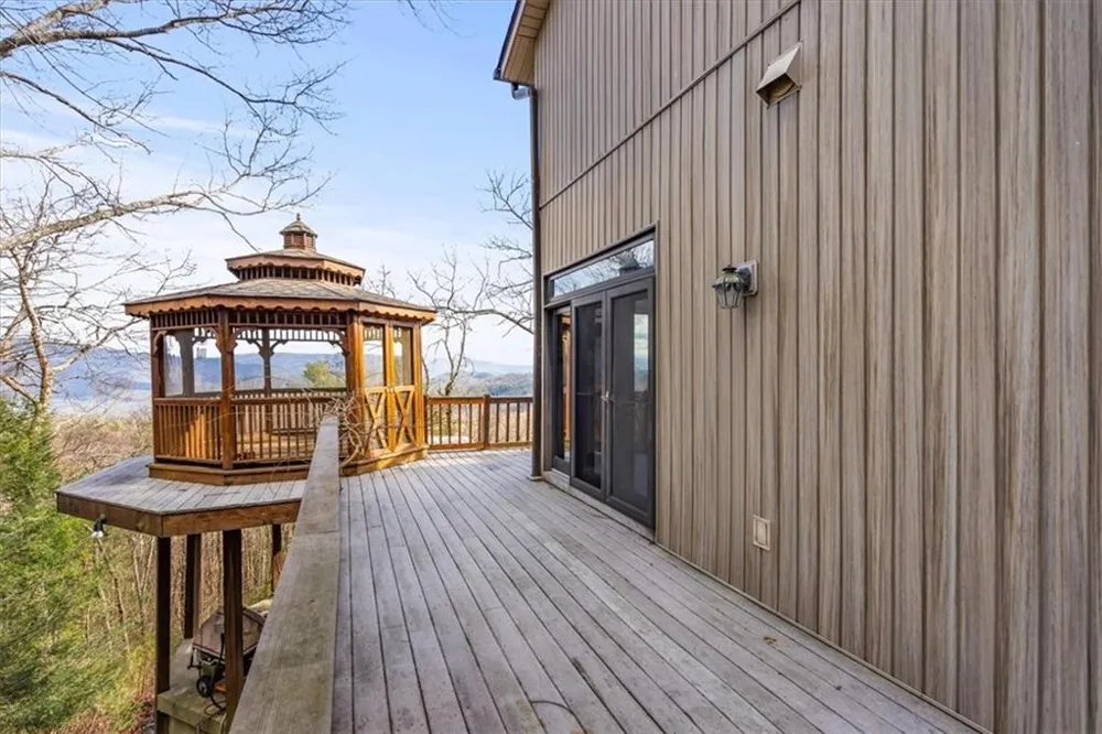 576 Apache Trail Chatsworth, GA 30705