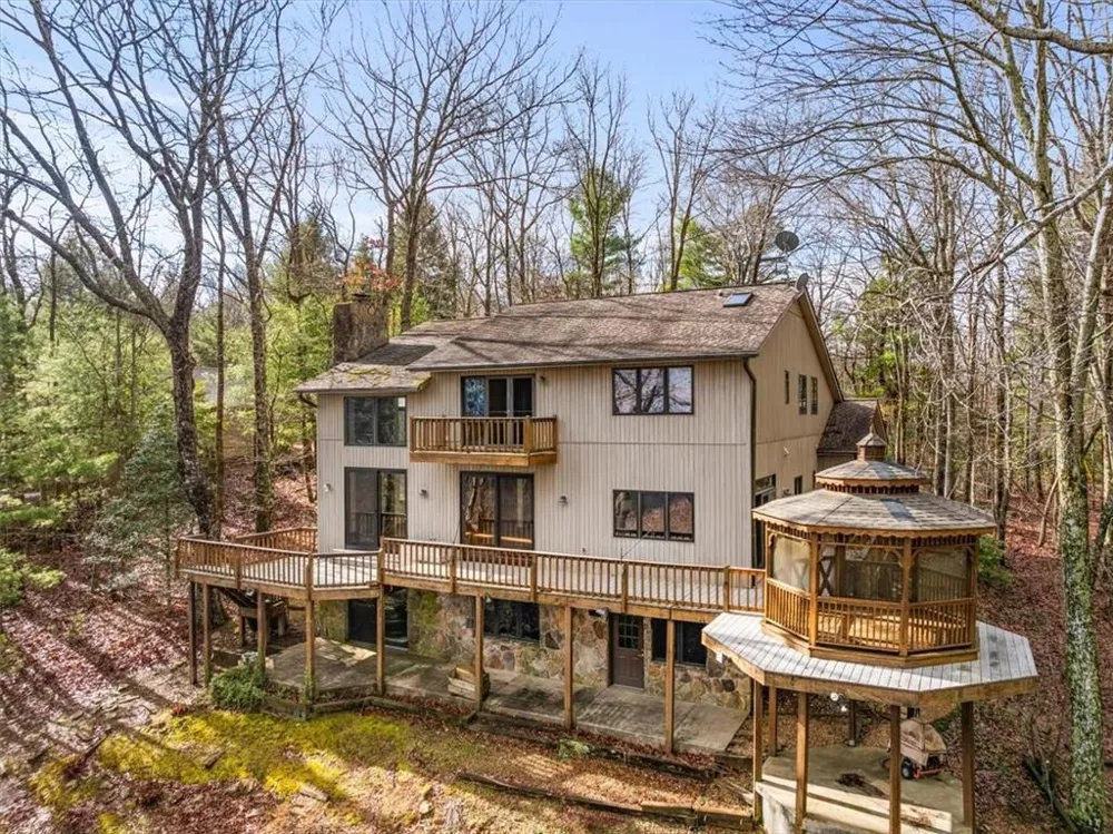 576 Apache Trail Chatsworth, GA 30705