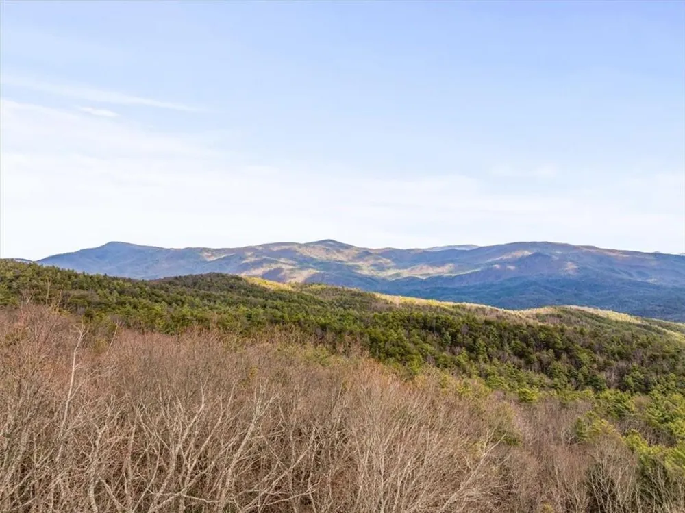 576 Apache Trail Chatsworth, GA 30705
