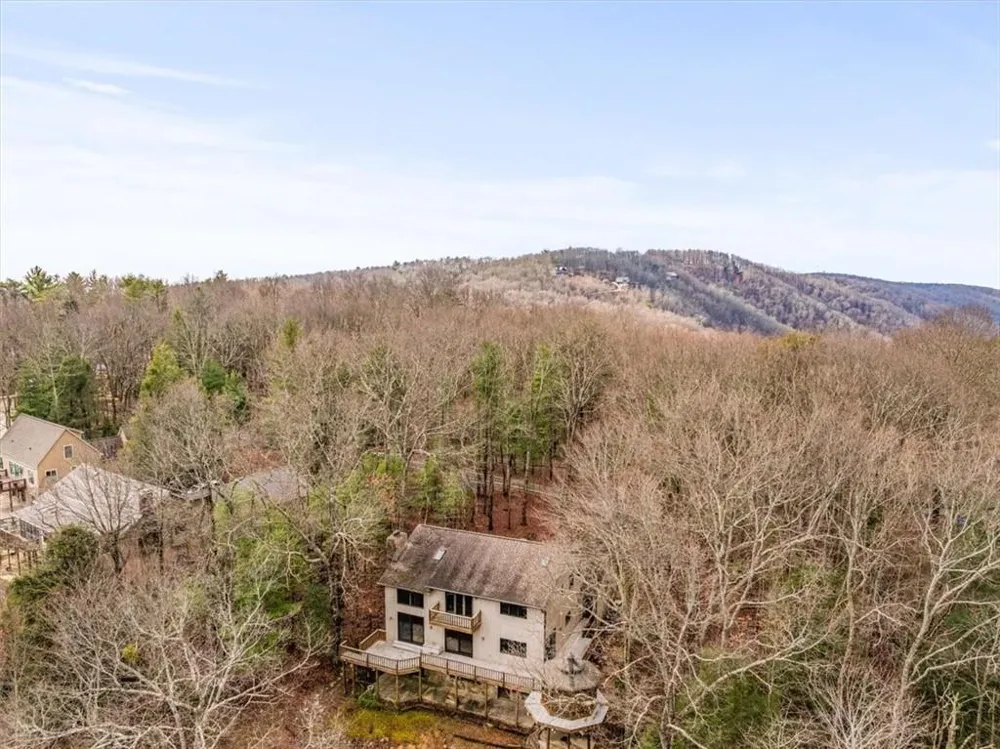 576 Apache Trail Chatsworth, GA 30705