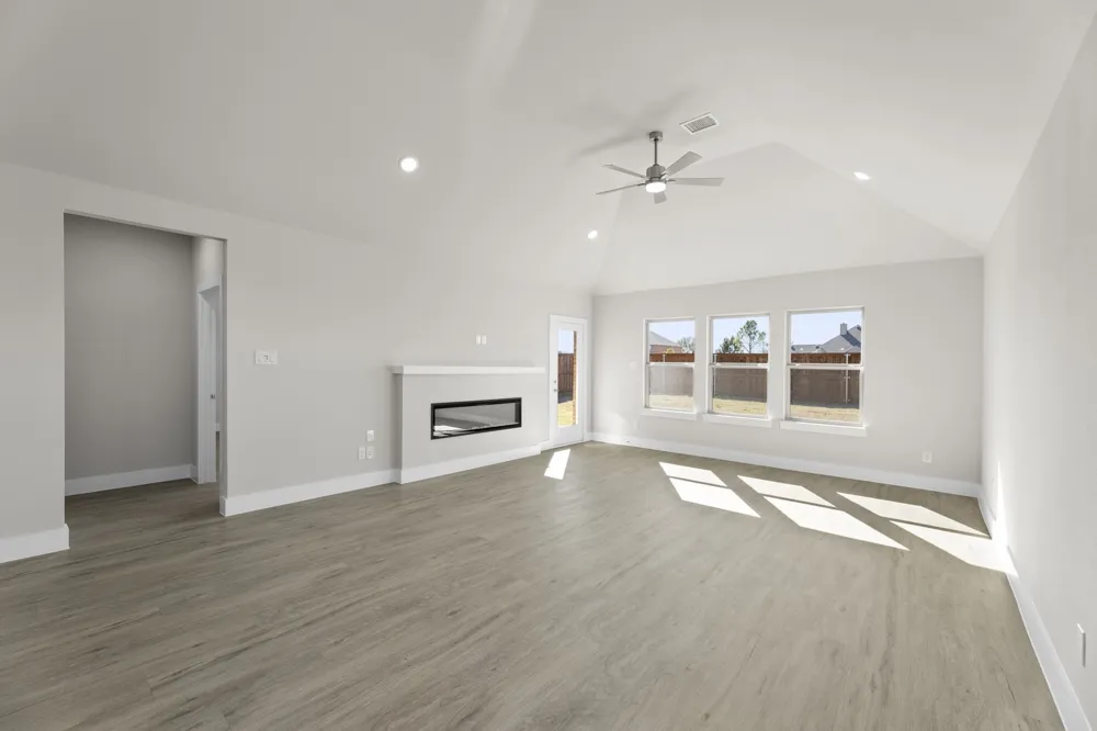 2359 Bell Way Forney, TX 75126