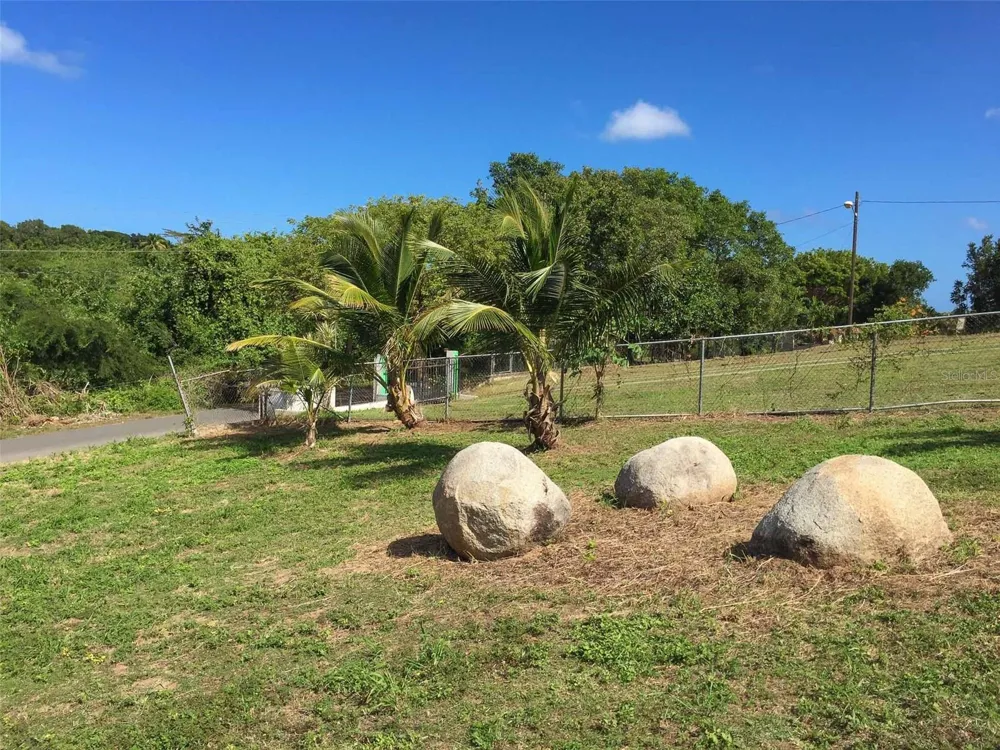 63 ROUTE 201 Vieques, PR 00765