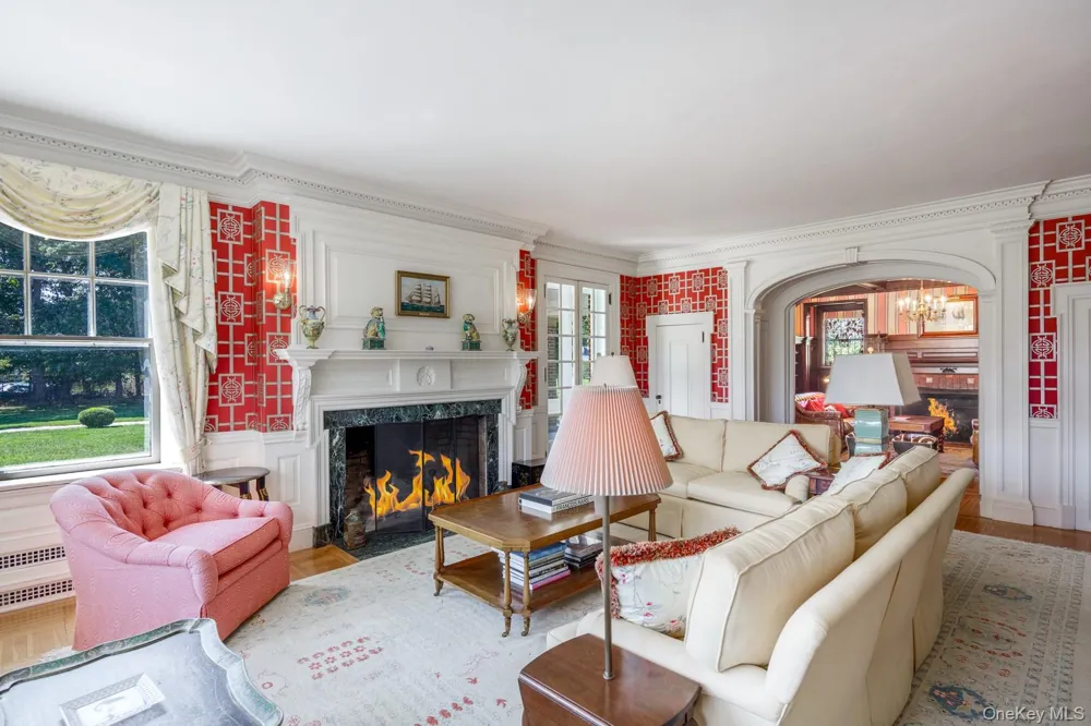 94 Quogue Street Quogue, NY 11959
