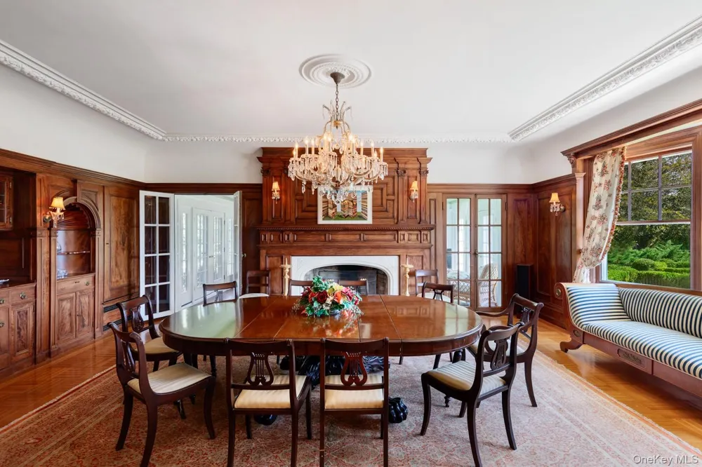 94 Quogue Street Quogue, NY 11959