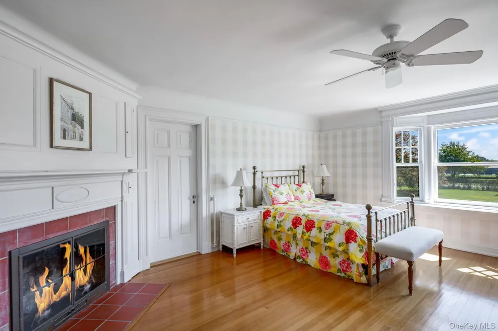 94 Quogue Street Quogue, NY 11959