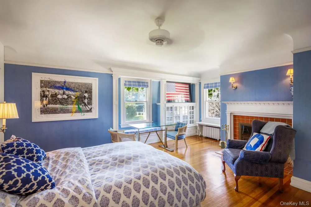 94 Quogue Street Quogue, NY 11959