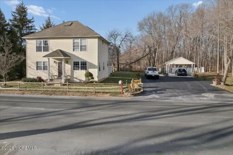 2 Cliffwood Avenue