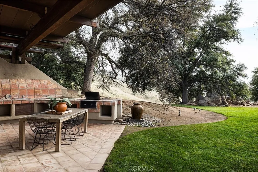 19623 Road 211 Friant, CA 93626