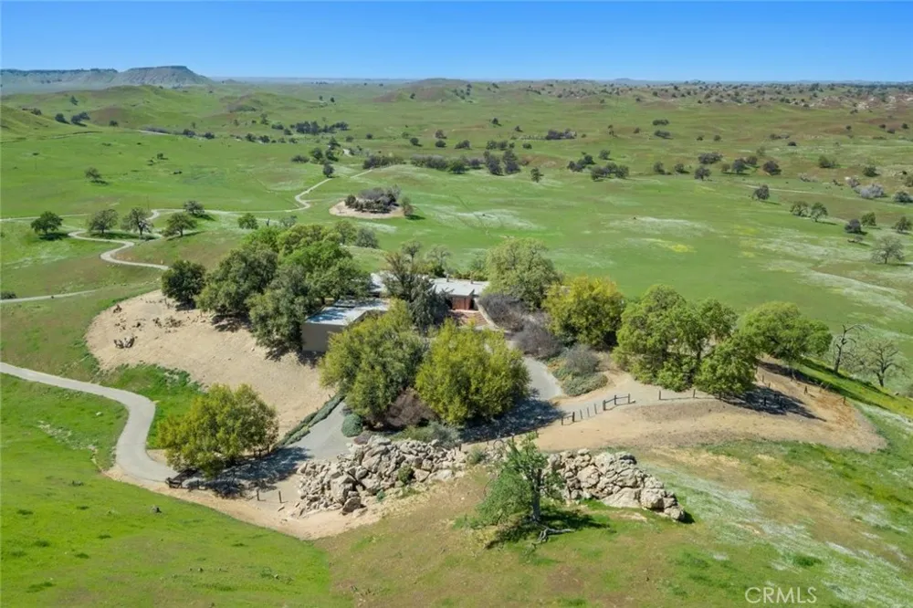 19623 Road 211 Friant, CA 93626