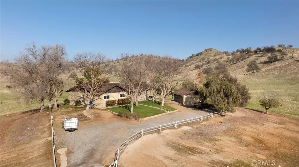 19623 Road 211 Friant, CA 93626