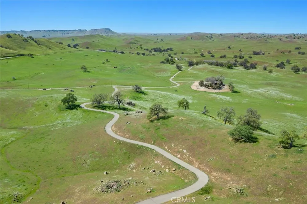 19623 Road 211 Friant, CA 93626