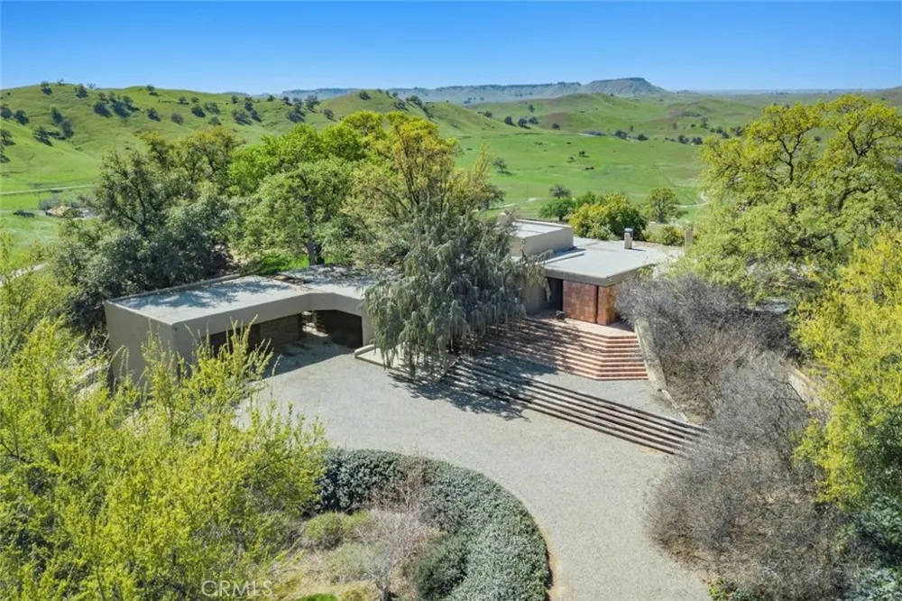 19623 Road 211 Friant, CA 93626