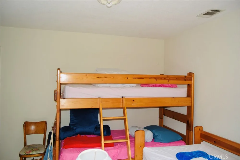 40748 Foxboro Court Bass Lake, CA 93604