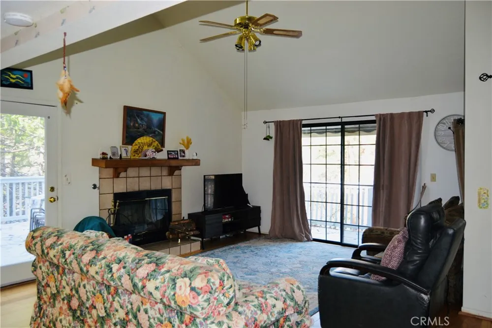 40748 Foxboro Court Bass Lake, CA 93604
