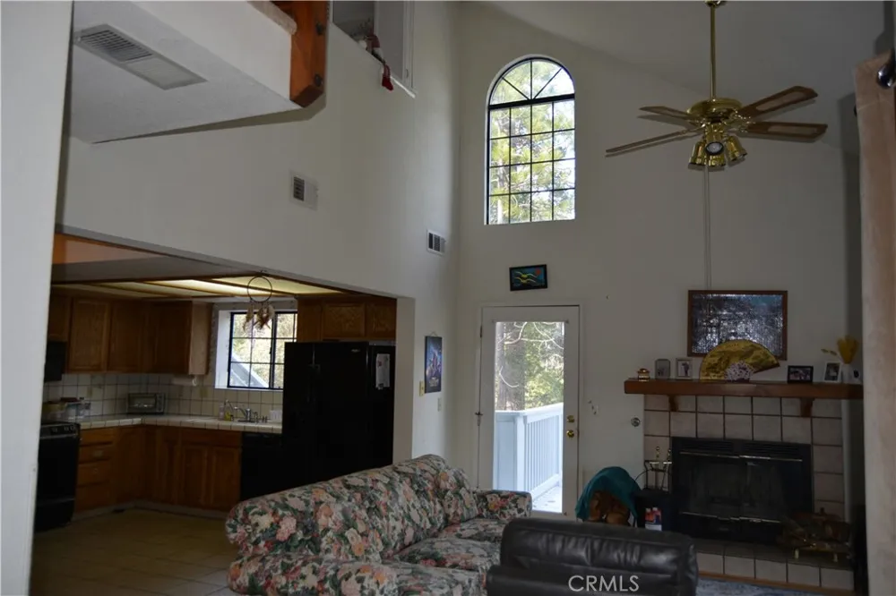 40748 Foxboro Court Bass Lake, CA 93604