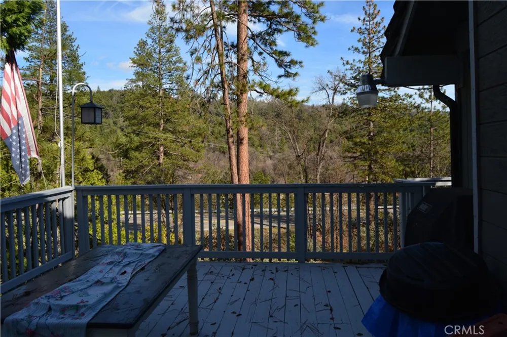 40748 Foxboro Court Bass Lake, CA 93604