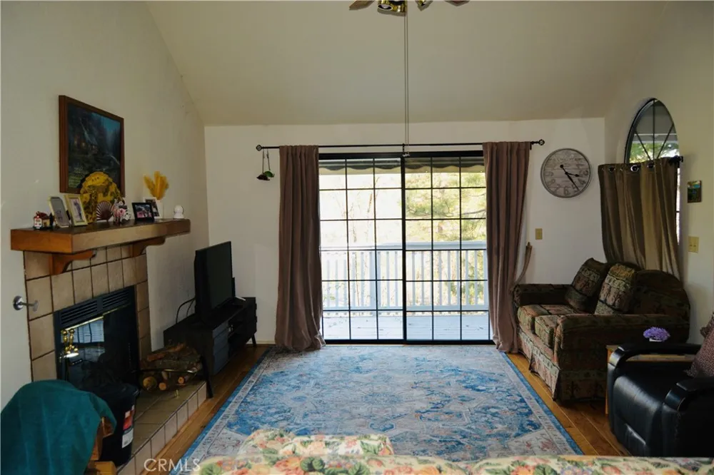 40748 Foxboro Court Bass Lake, CA 93604