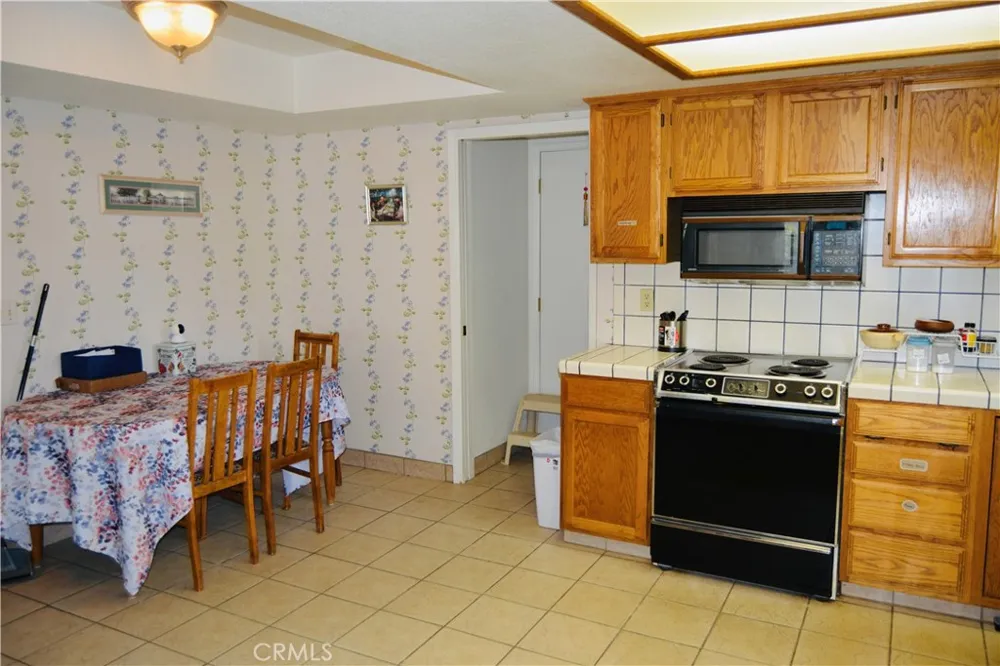 40748 Foxboro Court Bass Lake, CA 93604