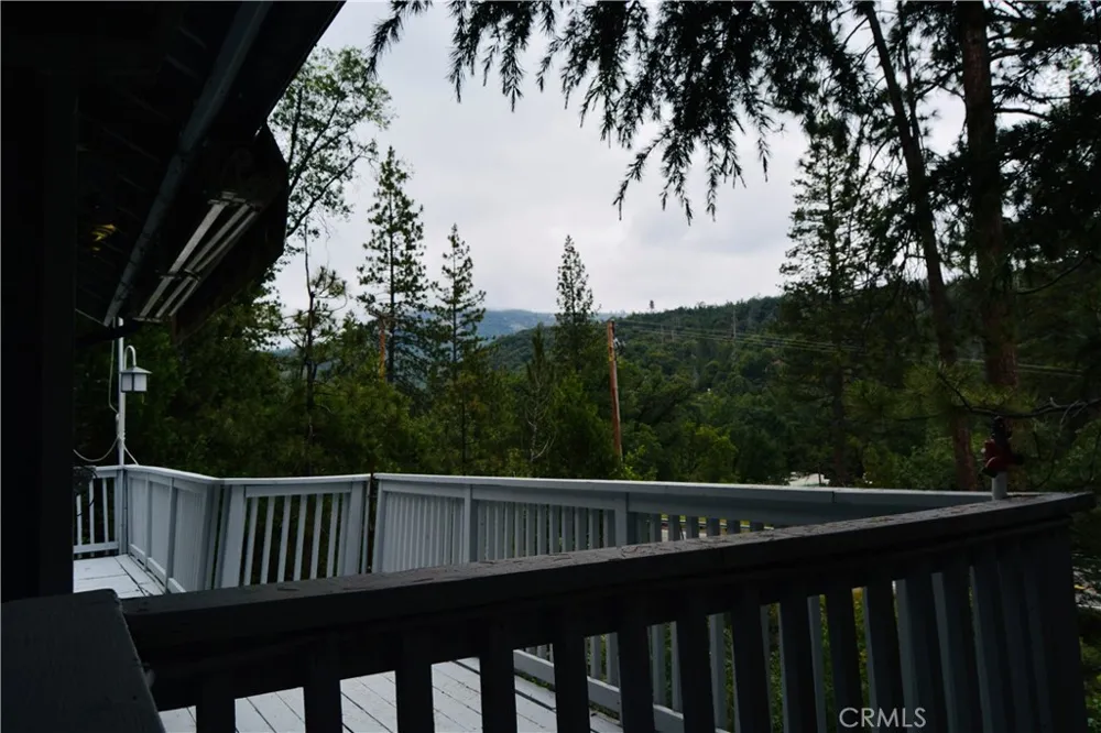 40748 Foxboro Court Bass Lake, CA 93604