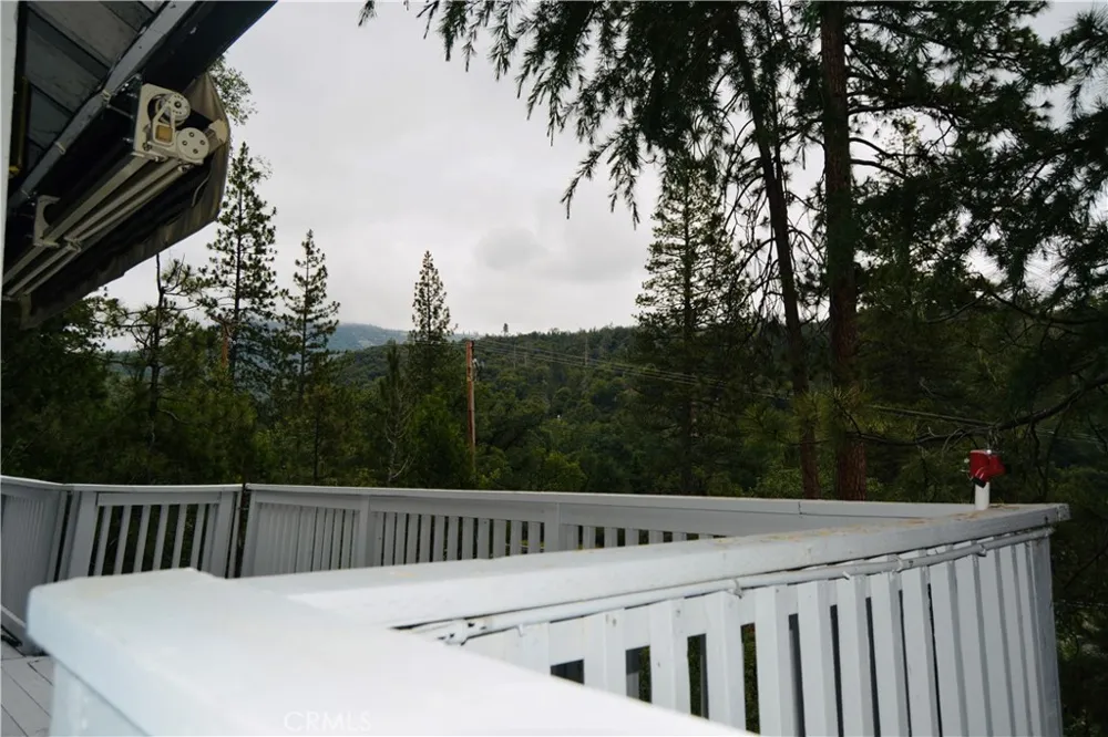40748 Foxboro Court Bass Lake, CA 93604