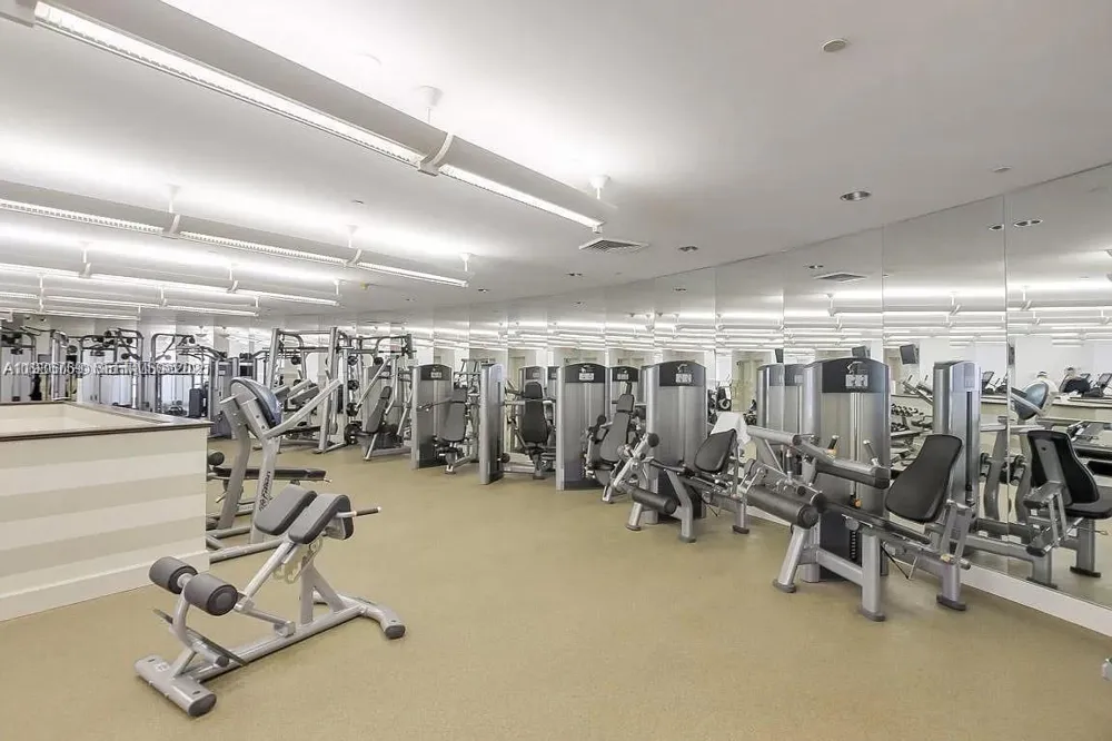 19333 Collins Ave #1109 Sunny Isles Beach, FL 33160