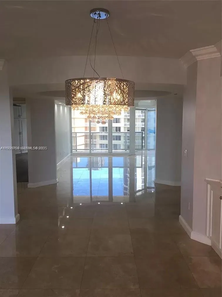 19333 Collins Ave #1109 Sunny Isles Beach, FL 33160