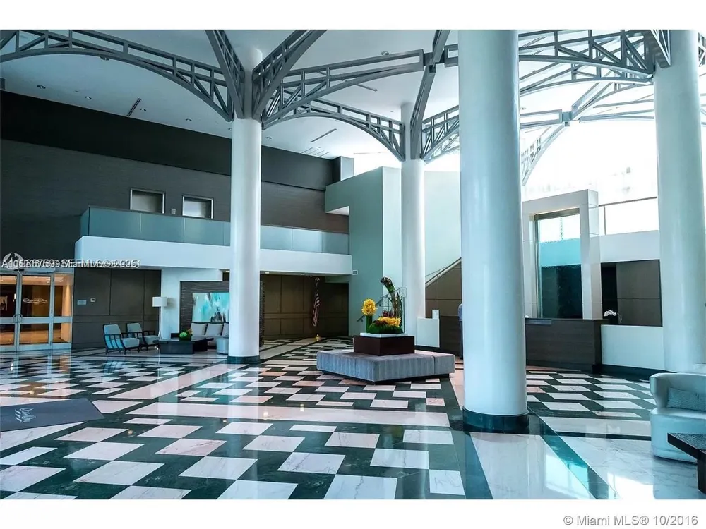 19333 Collins Ave #1109 Sunny Isles Beach, FL 33160