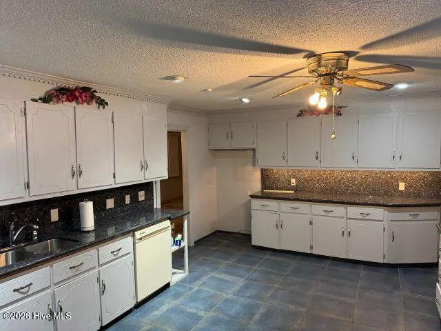 604 Eleanor Street Greenville, NC 27858