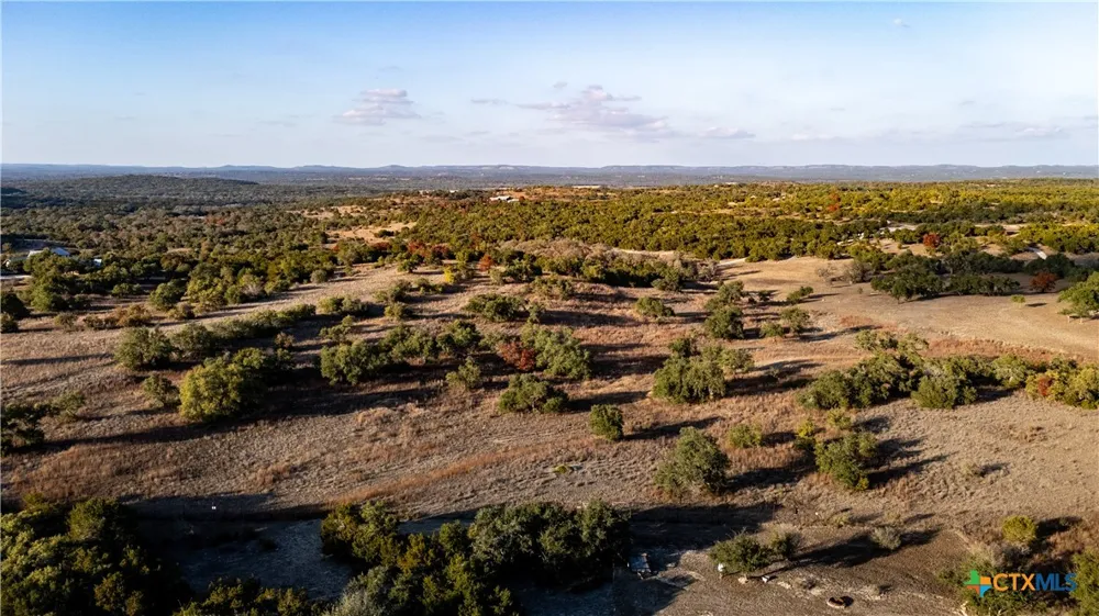 525 Outlook Drive Wimberley, TX 78676