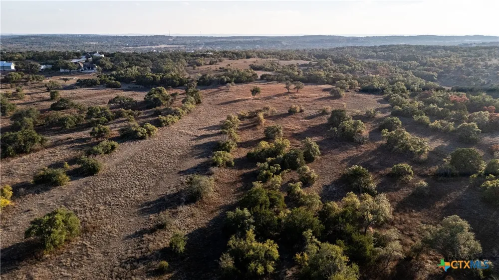 525 Outlook Drive Wimberley, TX 78676