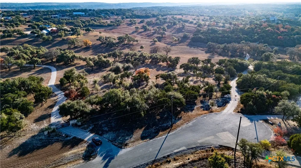 525 Outlook Drive Wimberley, TX 78676