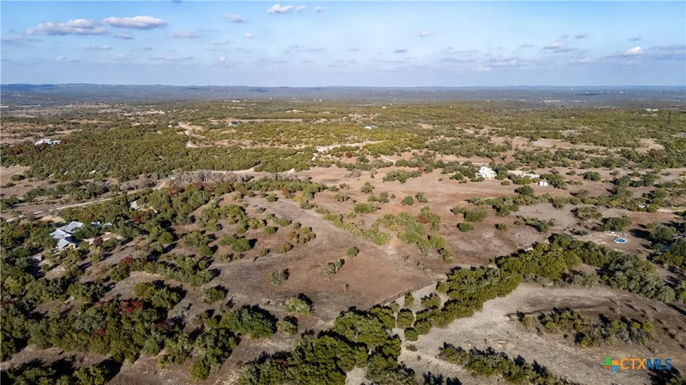 525 Outlook Drive Wimberley, TX 78676