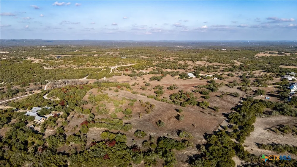 525 Outlook Drive Wimberley, TX 78676