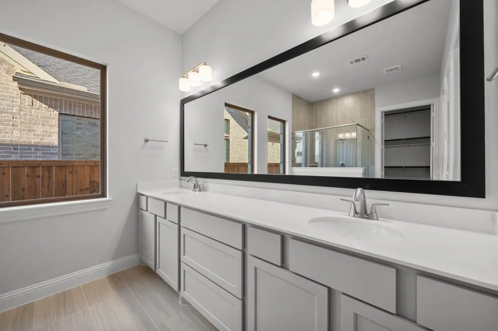 1408 Buttercup Avenue Aubrey, TX 76227
