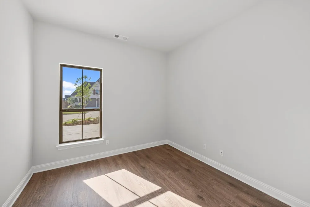 1408 Buttercup Avenue Aubrey, TX 76227