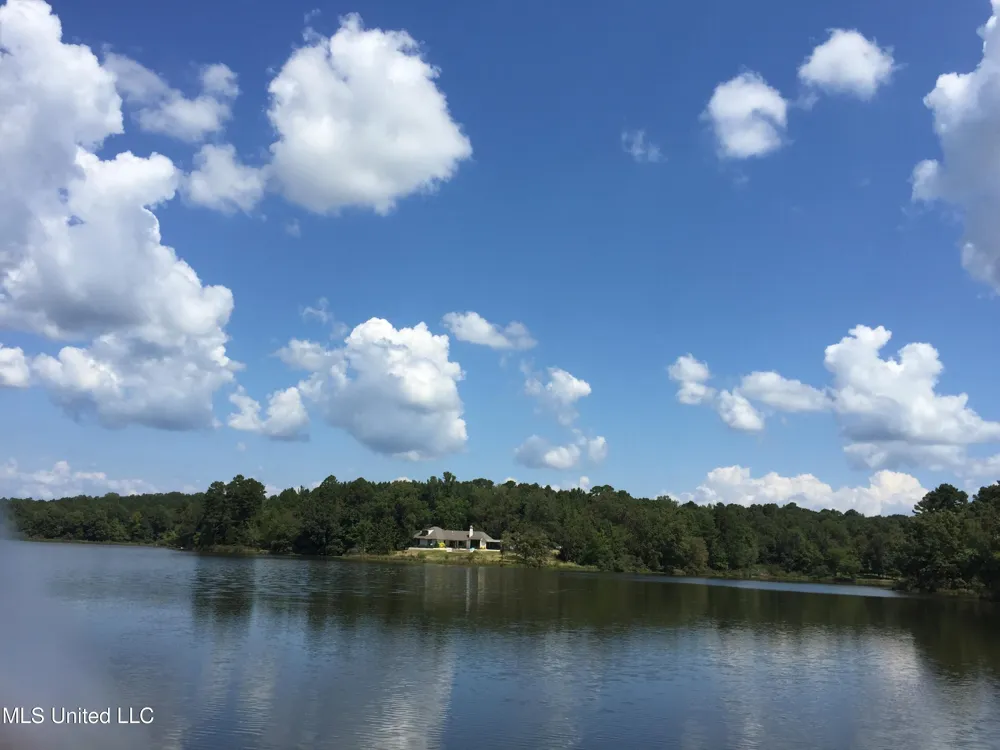 County Road 413 Oxford, MS 38655