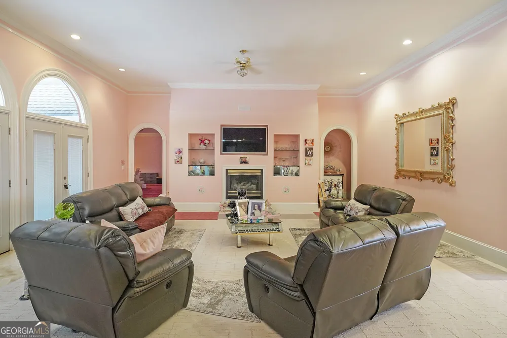 1827 Poplar Springs RD Hiram, GA 30141