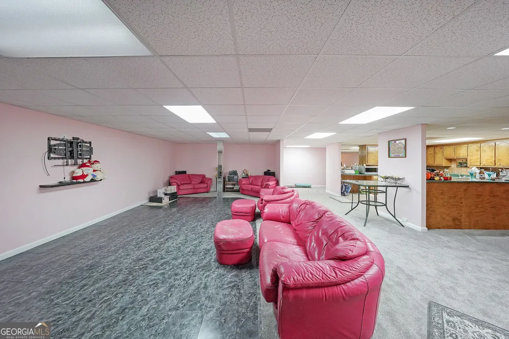 1827 Poplar Springs RD Hiram, GA 30141
