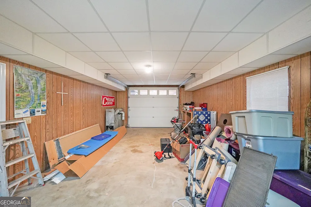 1827 Poplar Springs RD Hiram, GA 30141