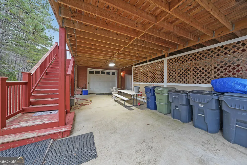 1827 Poplar Springs RD Hiram, GA 30141
