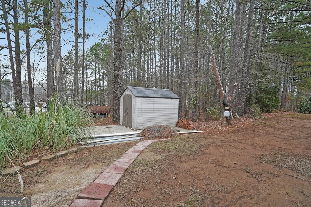 1827 Poplar Springs RD Hiram, GA 30141