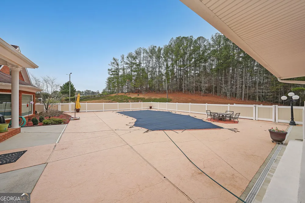 1827 Poplar Springs RD Hiram, GA 30141