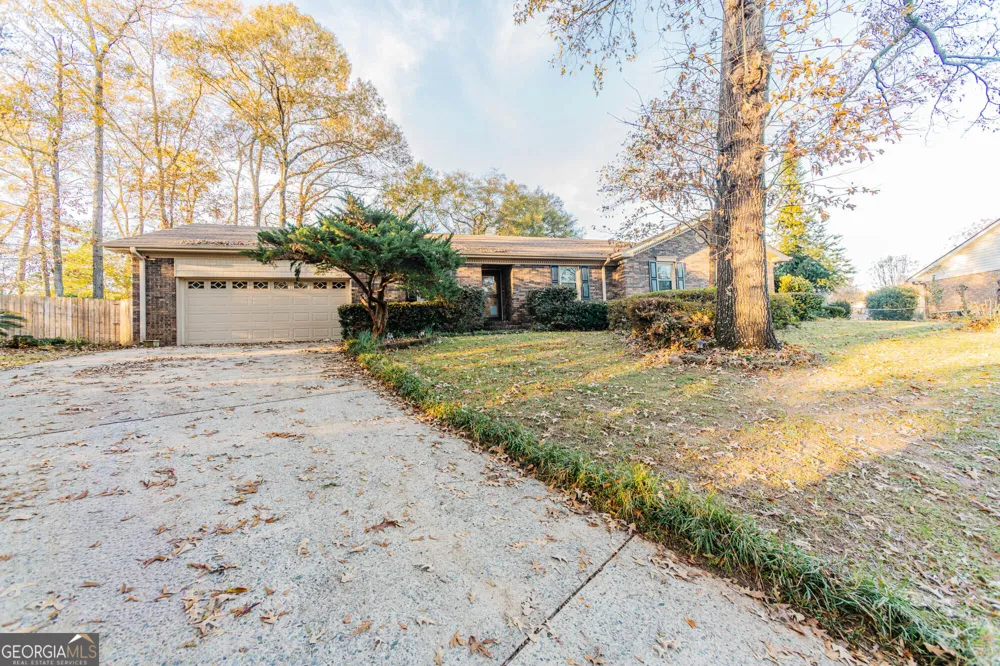 117 Crestwood CT Centerville, GA 31028